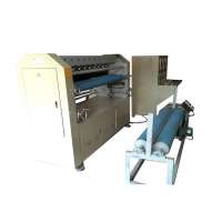 Automatic ultrasonic laminating machine for non-woven fabrics