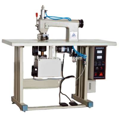 Hot air seam welding machine